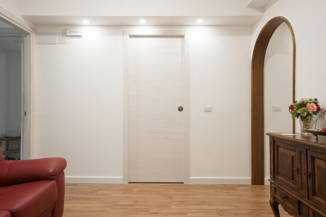 C&C Bedrooms Messina Dış mekan fotoğraf